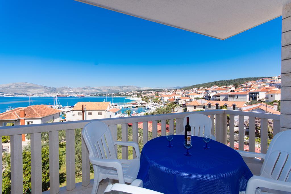 Villa Snjezana Трогир Екстериор снимка